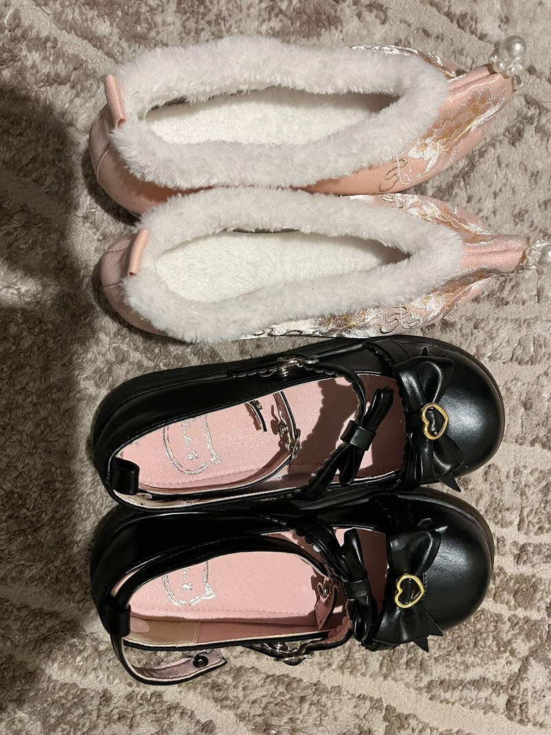 全新女孩鞋子
