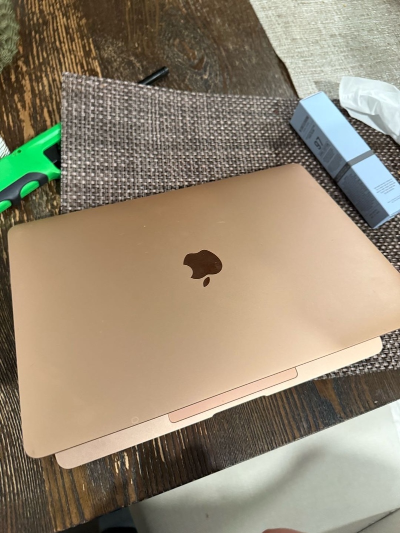 rosegold粉色macbook air99.9999新
