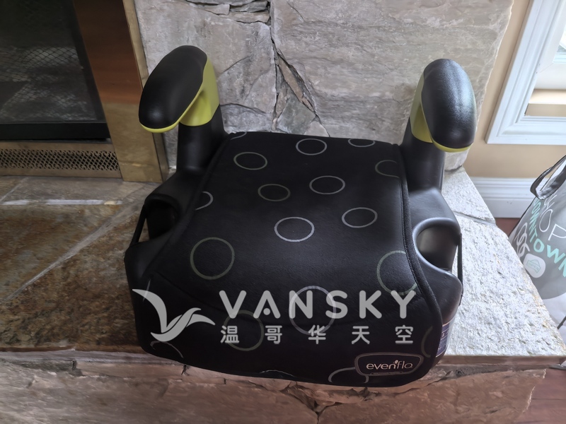 儿童增高安全坐椅有效期至2026年底，10刀