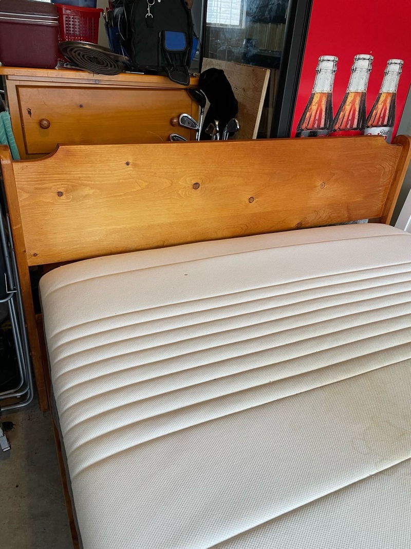 1米5实木床和床垫100元套