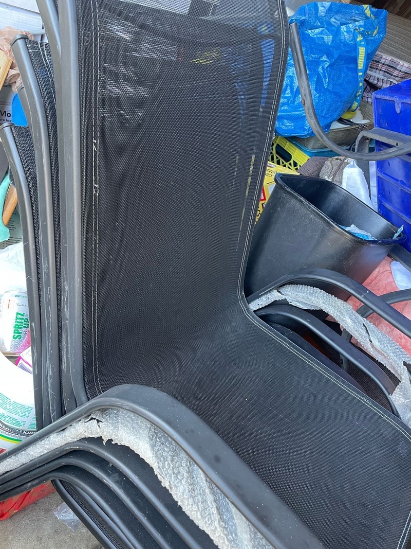 实木1米5床90元套户外椅10张