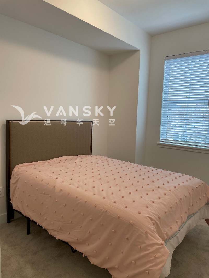 260506194644_bedroom1.jpg