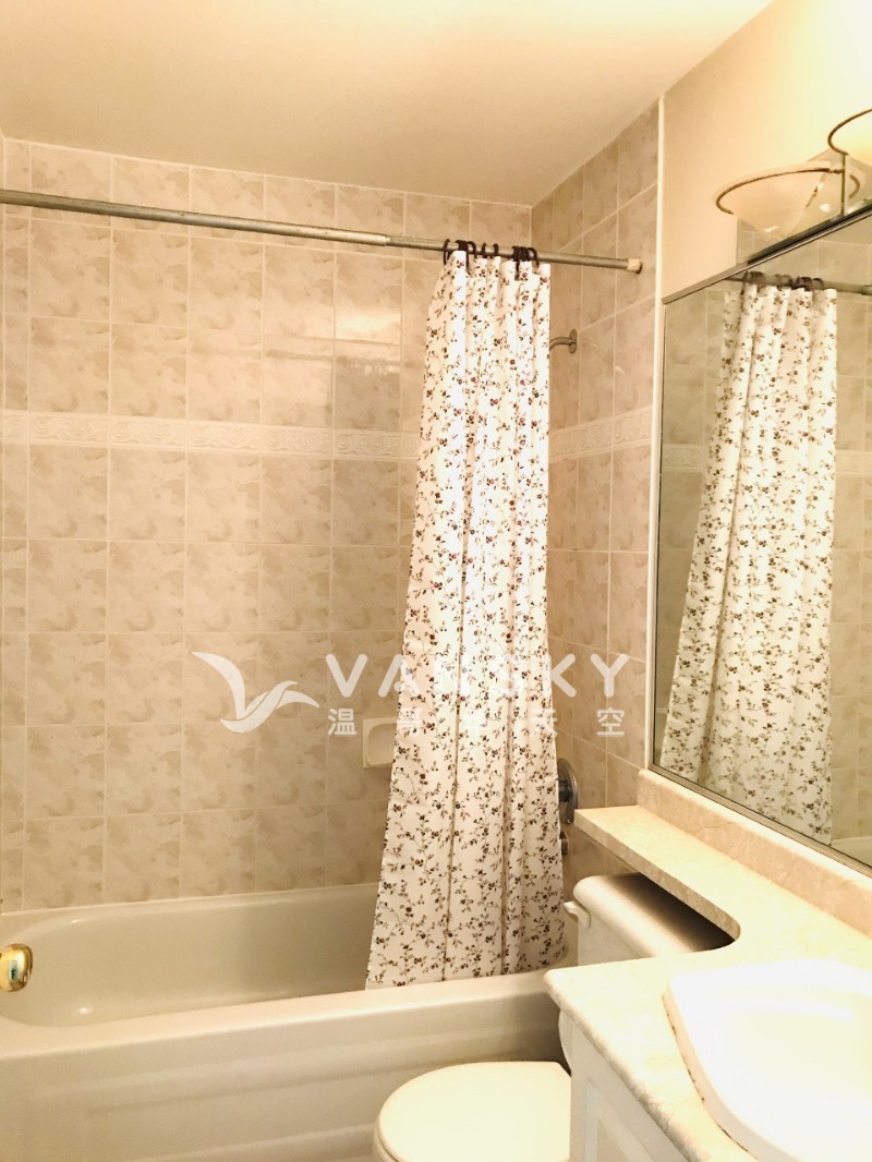 260524145129_BBY_upper_bathroom.jpg