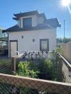 Killarney 现代 3 睡房独立后屋（Laneway Home）招租