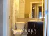 Surrey -single bedroom King George 天车站 