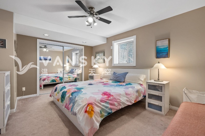 260720164400_Bedroom1.jpg