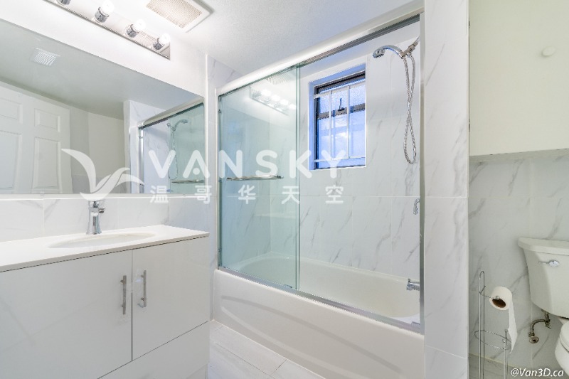 260723192757_washroom.jpg