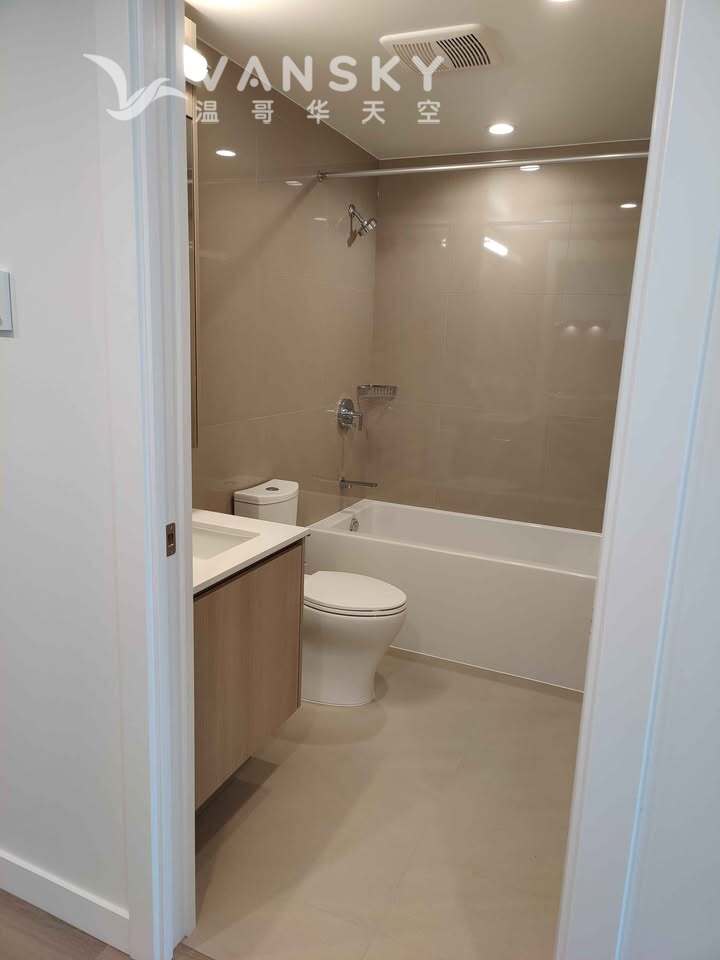 260803013520_washroom.jpg