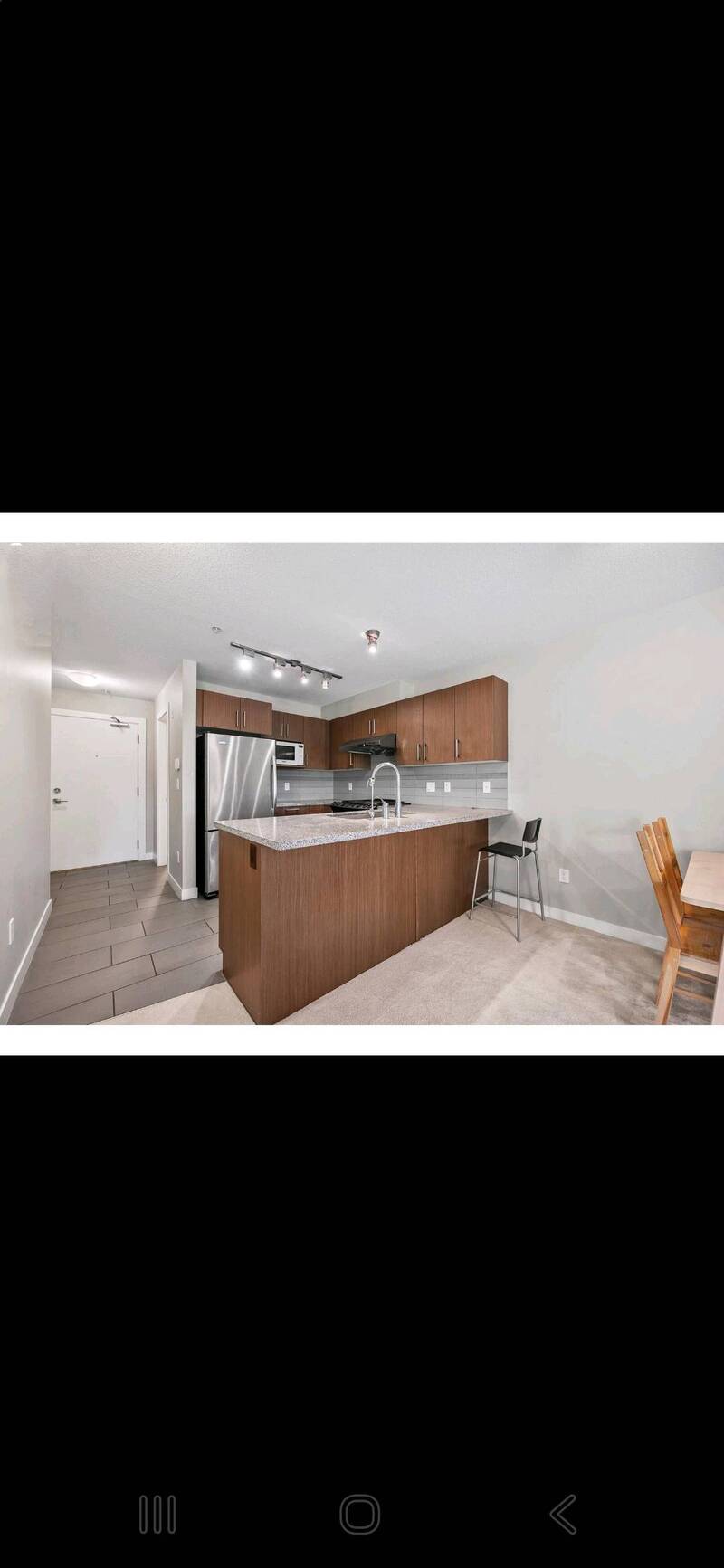 260804013235_1785832353736_Screenshot_20250729_160420_REALTORca2.jpg