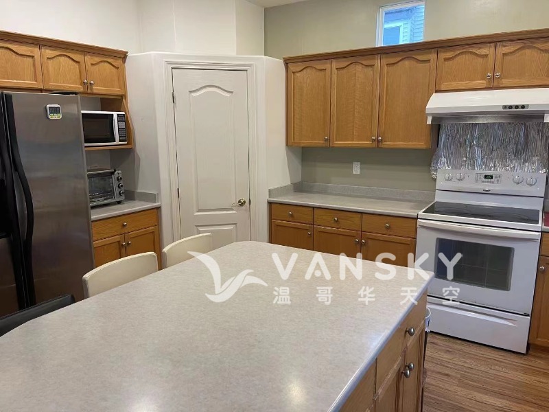 260811074025_kitchen1.jpg