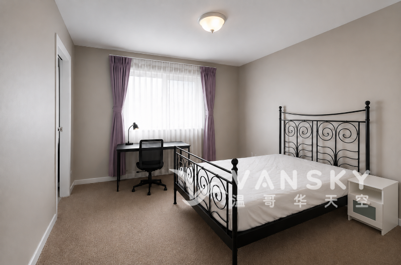 260813222500_room1.png
