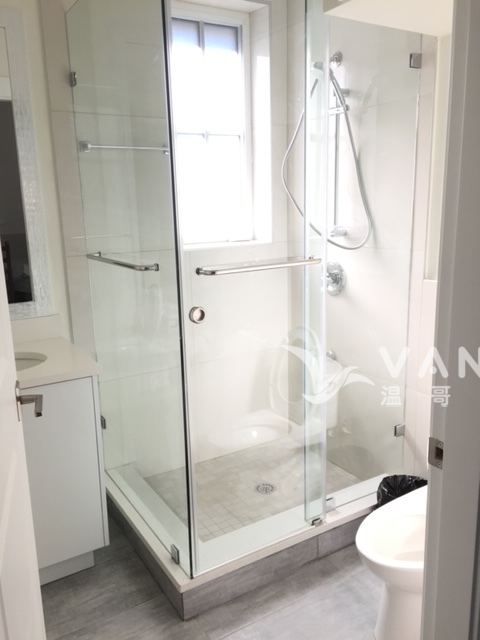 260820010929_Bathroom.jpg