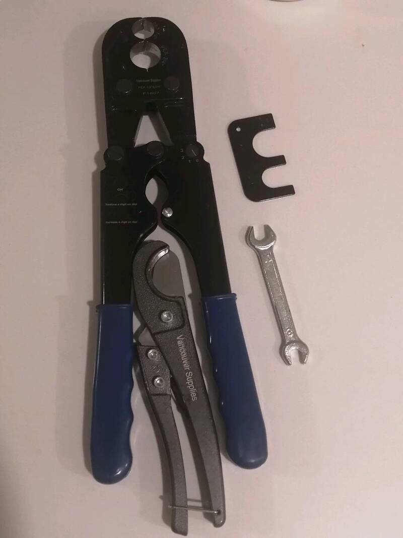 新的1/2”&3/4”水管压接钳及切管剪