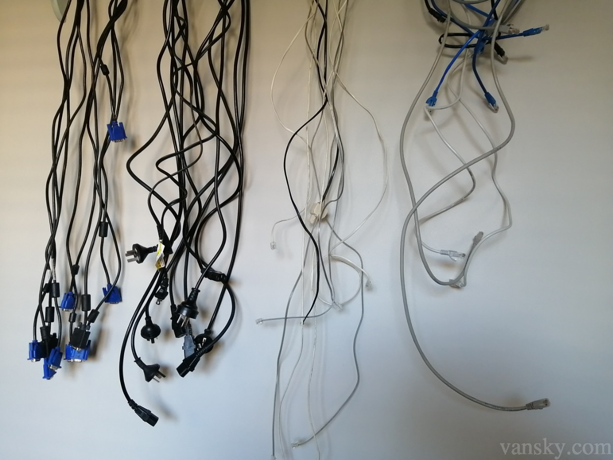 电脑显示器主机打印机显示屏电源线手机充电线导航仪点烟器扩展器