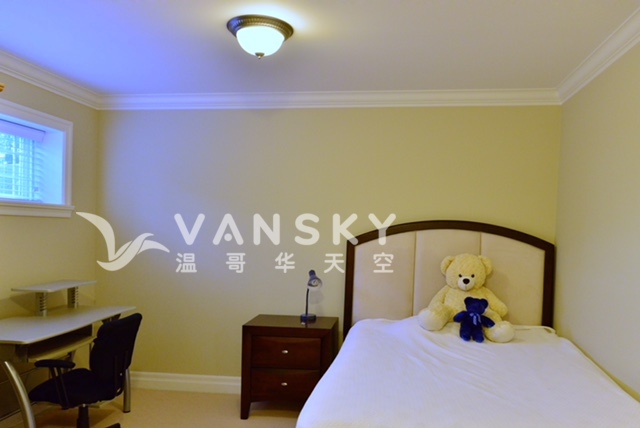 北本拿平地分/整租3室1厅，近SFU/BCIT/NYIT/北本拿比中学