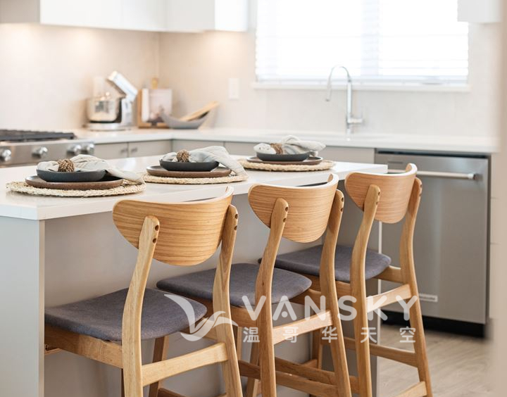 220802145507_the-boroughs-townhomes-surrey-9-720x564.jpg