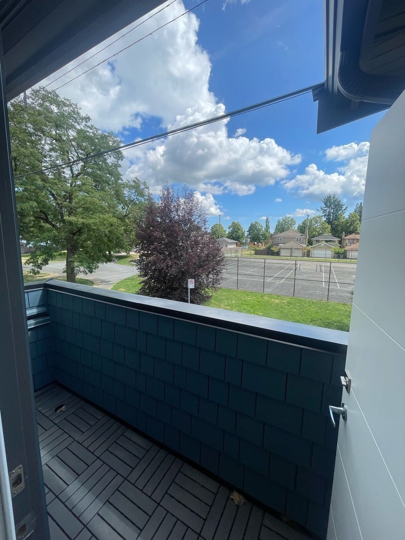 南溫哥華后巷屋