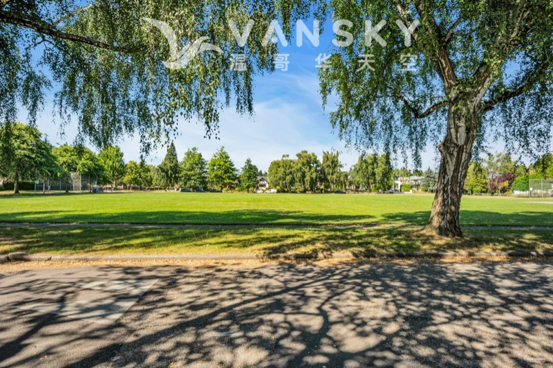 221122180911_park.jpg
