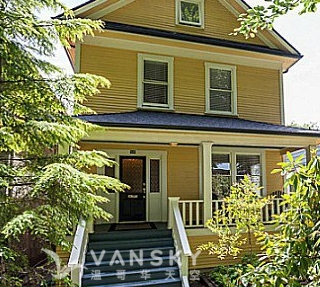 221201171749_outside2.jpg