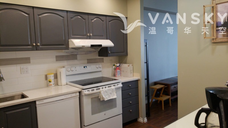 230319081023_kitchen1.jpg