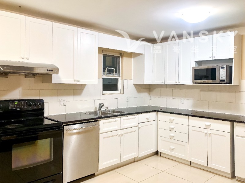 230102125629_kitchen.JPG