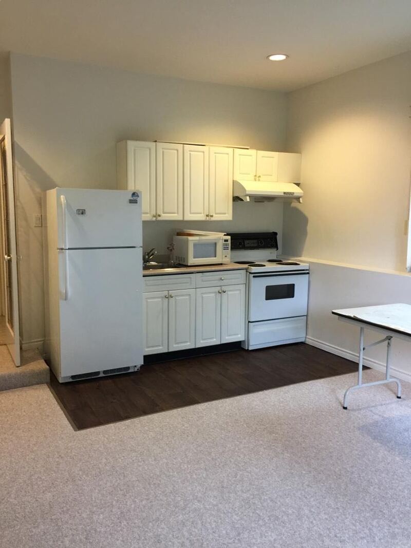 本拿比安静好区两大室一大厅一层