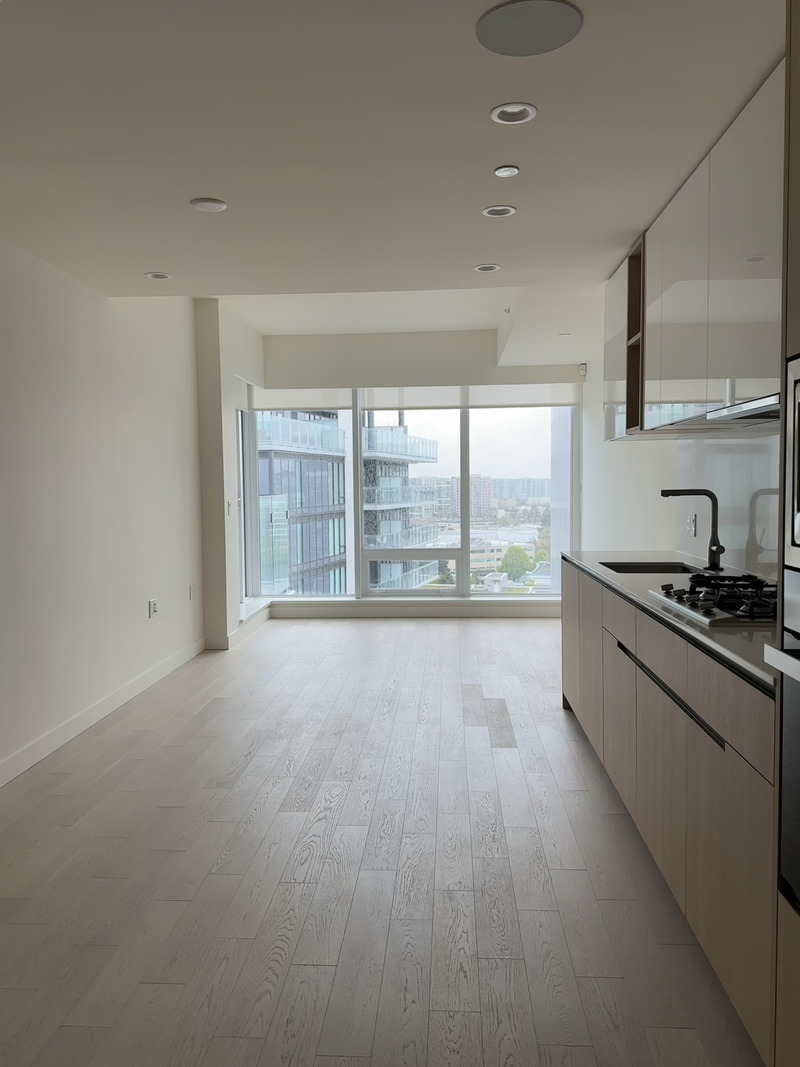 River Green 三期一室一den出租