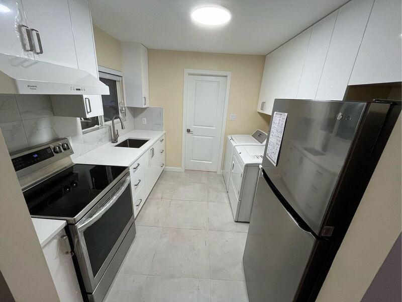 列治文2房1厅独立屋出屋