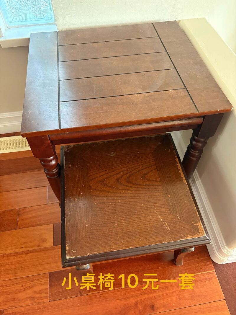 床架，加湿器，落地灯，自行车内胎，装饰画