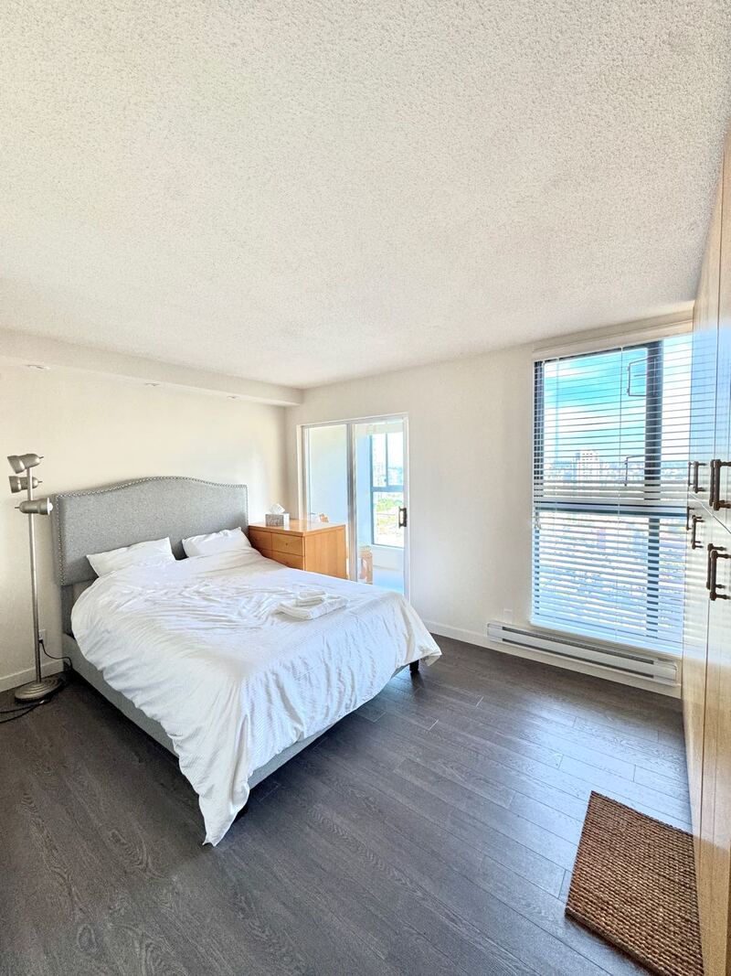 温哥华市中心Yaletown高层海景公寓长短租