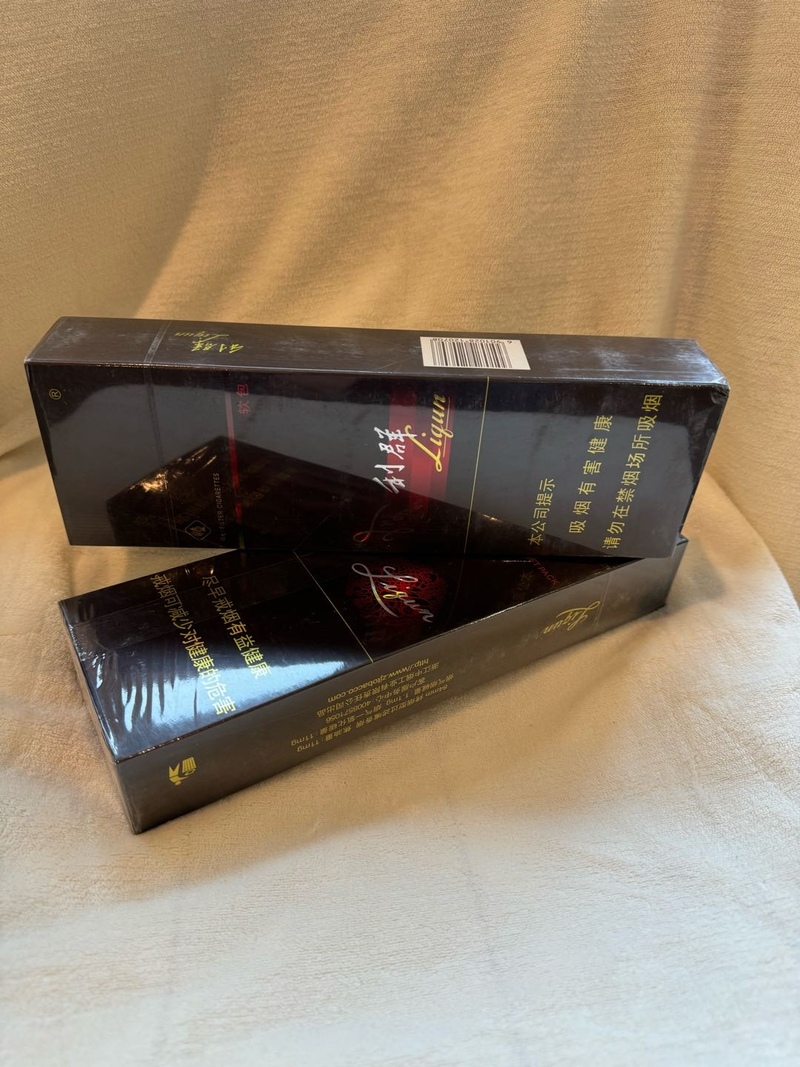 转让国内版黑软阳光利群