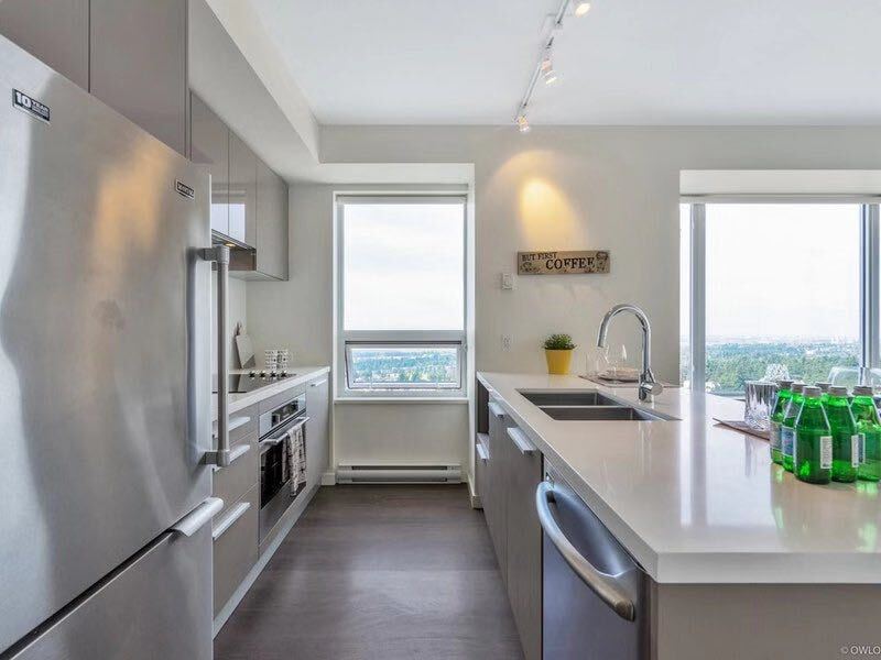 Metrotown黄金地段 6333 silver 二房二厅二卫出租