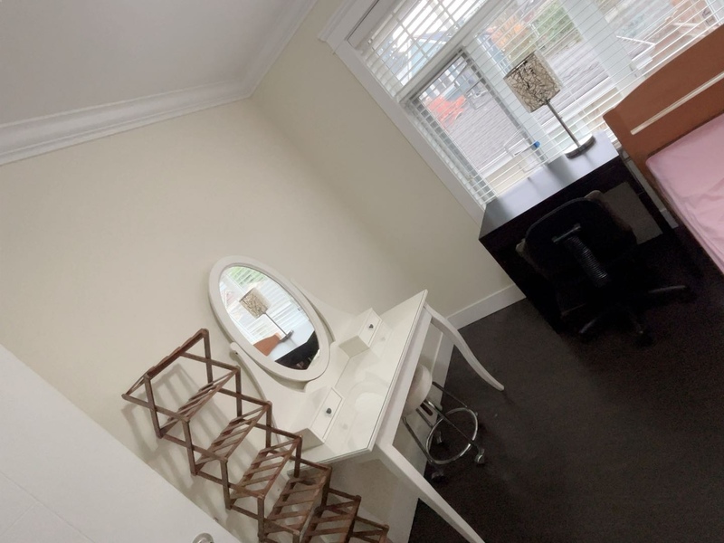 女生单间出租 温东12街｜包水电网｜安静干净