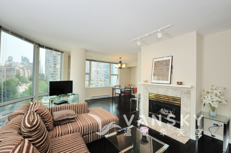 260505005406_livingroom.jpg