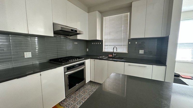 Richmond 公寓出租 主卧 近Walmart