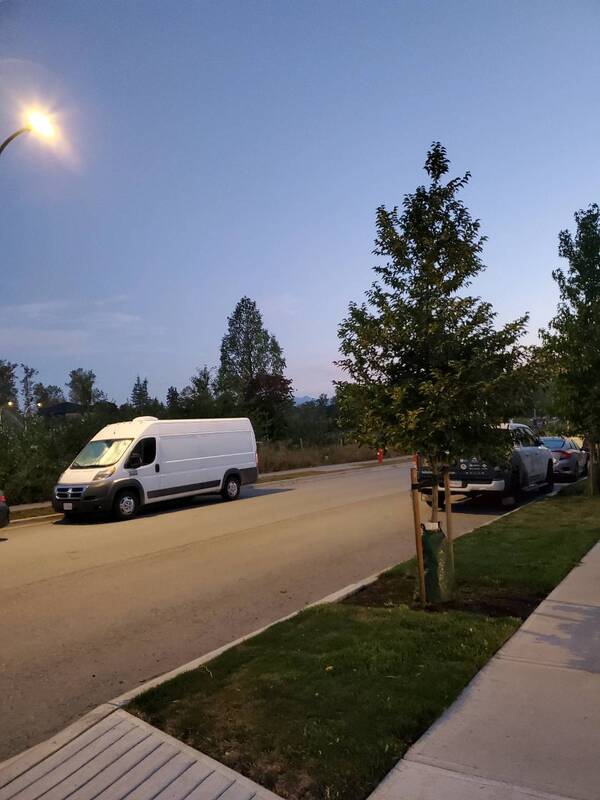 招租！兰里超新新房联排温馨舒适一居室招室友