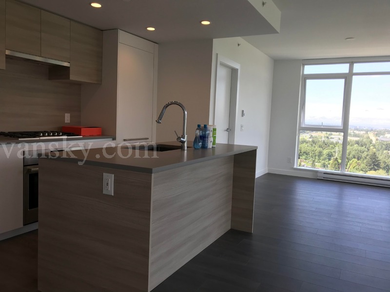 Burquitlam天车2房2卫公寓出租(Lougheed Heights)