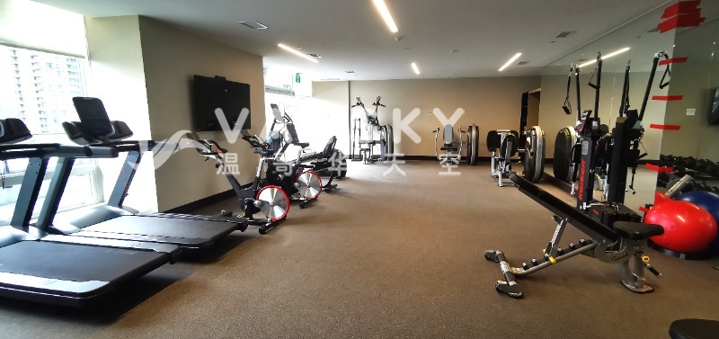 230919183521_健身房.jpg