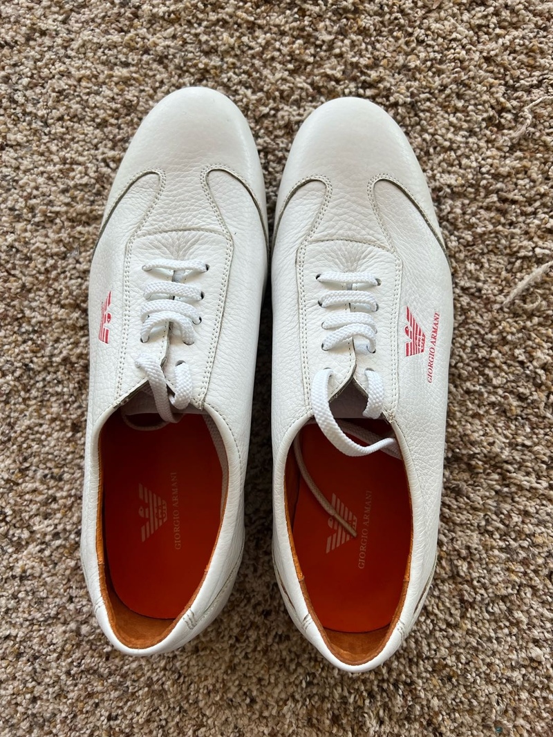 回流贱卖男士大品牌全新购于日本皮sneaker/长袖全棉恤衫/衬衫/羊毛衫/西装/皮衣/皮带/领带