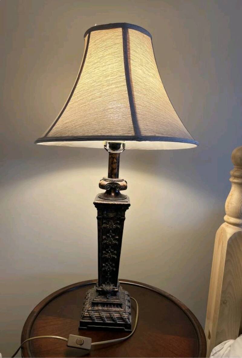 回流甩卖台灯/大型衣,被收纳箱/大小家具/茶几上装饰两用皮托盘