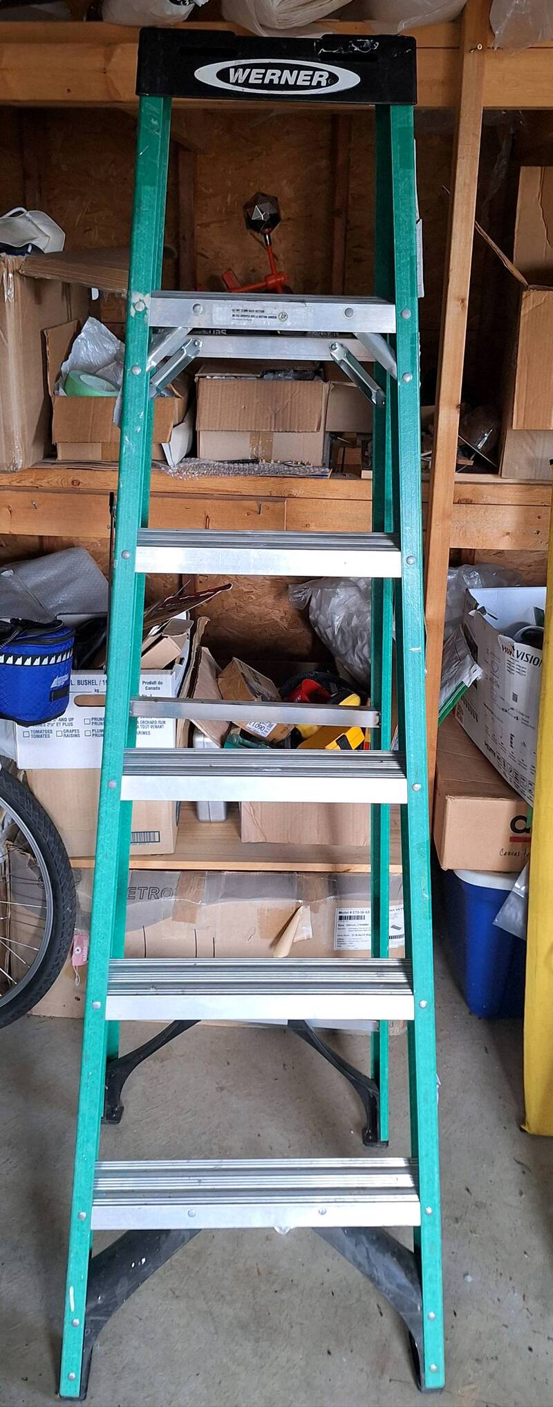 搬家甩卖Werner 8 ft. Fiberglass梯子