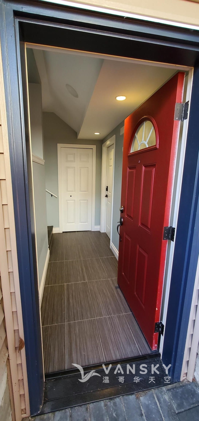 已出租 列治文house出租两室一厅单独出入