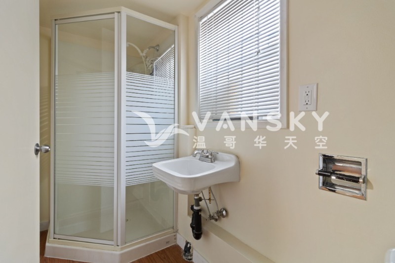 260805210005_20-web-or-mls-20.jpg