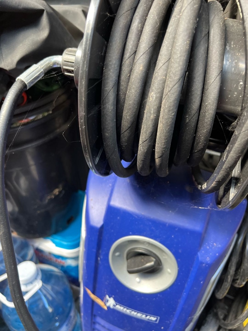  搬家转让电饭煲电动高压水枪