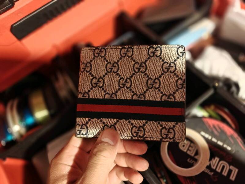 Gucci外加ck钱包一起98