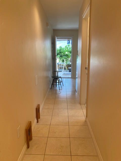 Main&59街独立出入，1房1厅1厕1厨，包水电Wi-Fi，无烟宠